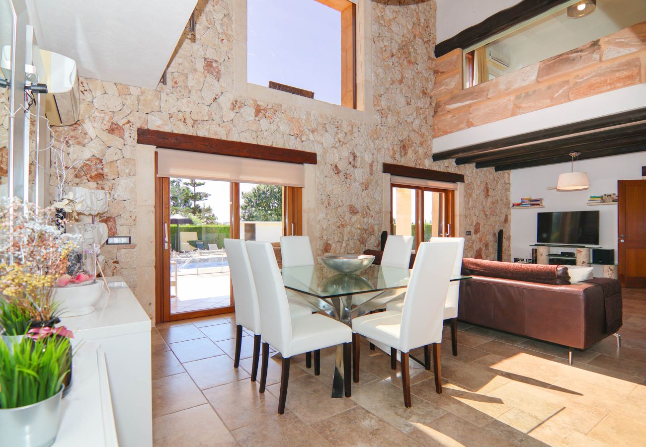 Finca en Sa Pobla - 140 Villa Son Ferragut VT/2073  by Mallorca Charm Finca en Sa Pobla - 140 Villa Son Ferragut VT/2073  by Mallorca Charm