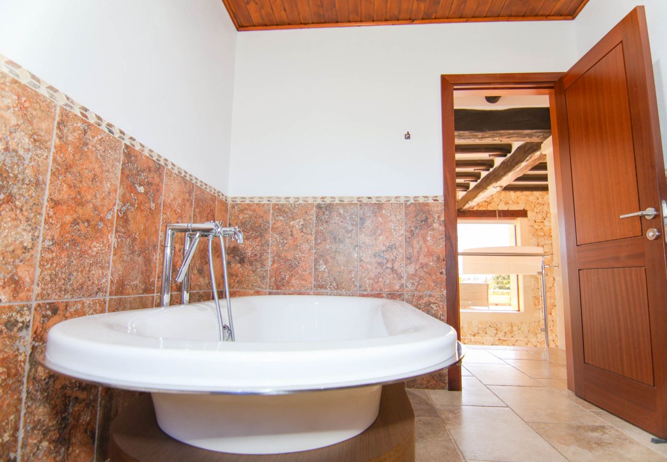 Finca en Sa Pobla - 140 Villa Son Ferragut VT/2073  by Mallorca Charm Finca en Sa Pobla - 140 Villa Son Ferragut VT/2073  by Mallorca Charm