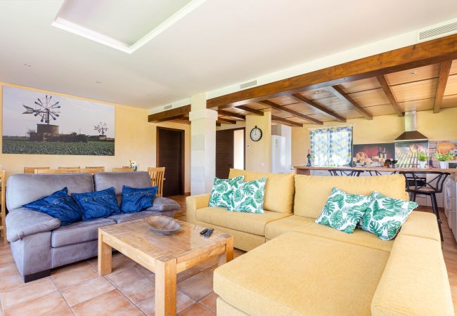 Villa en Muro - YourHouse Villa Romani Villa en Muro - YourHouse Villa Romani