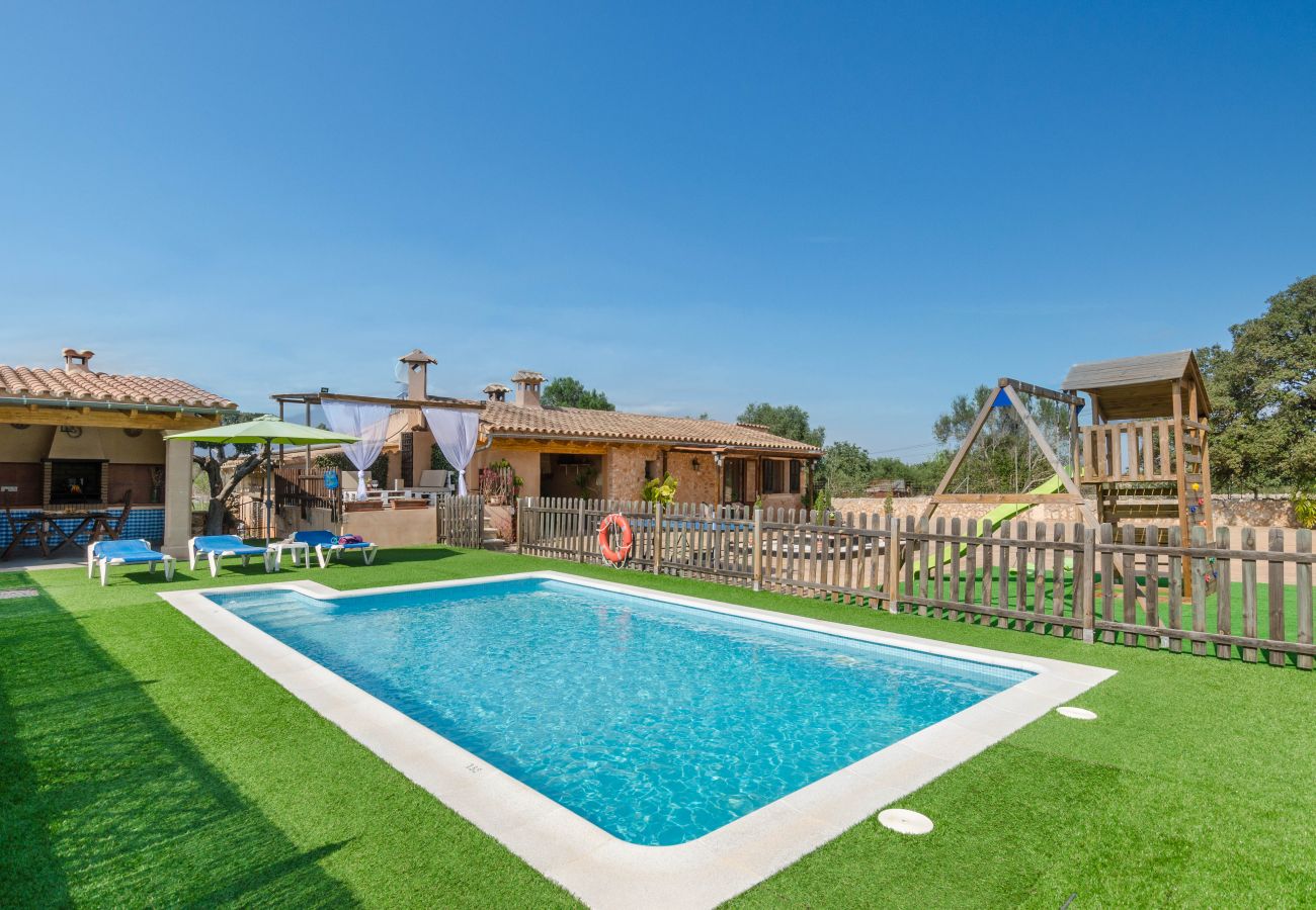 Casa en Llubi - YourHouse Son Sitges