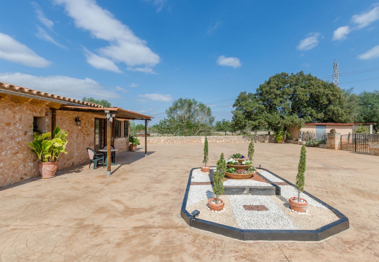 Casa en Llubi - YourHouse Son Sitges