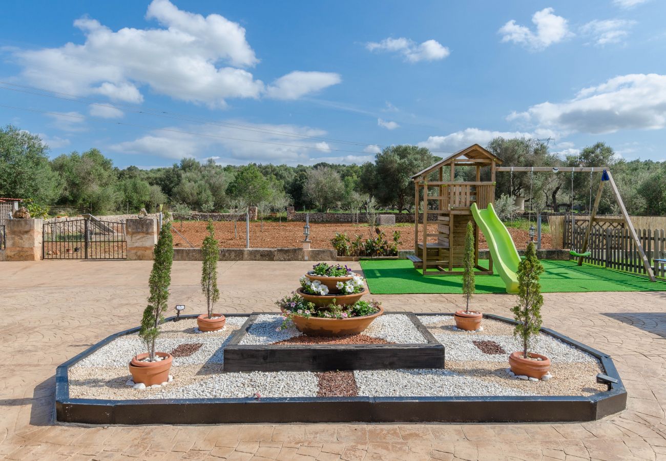 Casa en Llubi - YourHouse Son Sitges