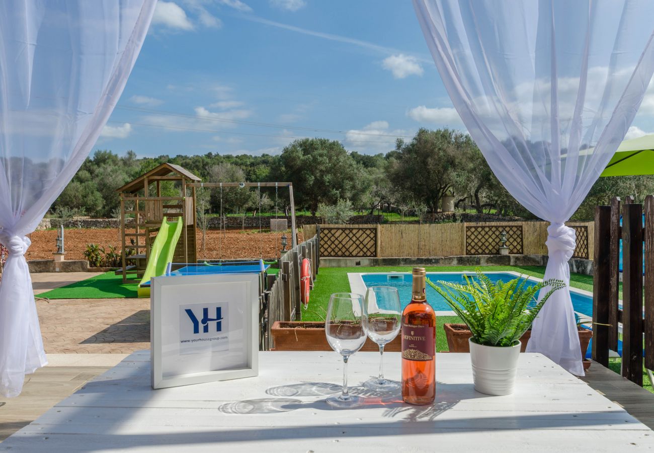 Casa en Llubi - YourHouse Son Sitges