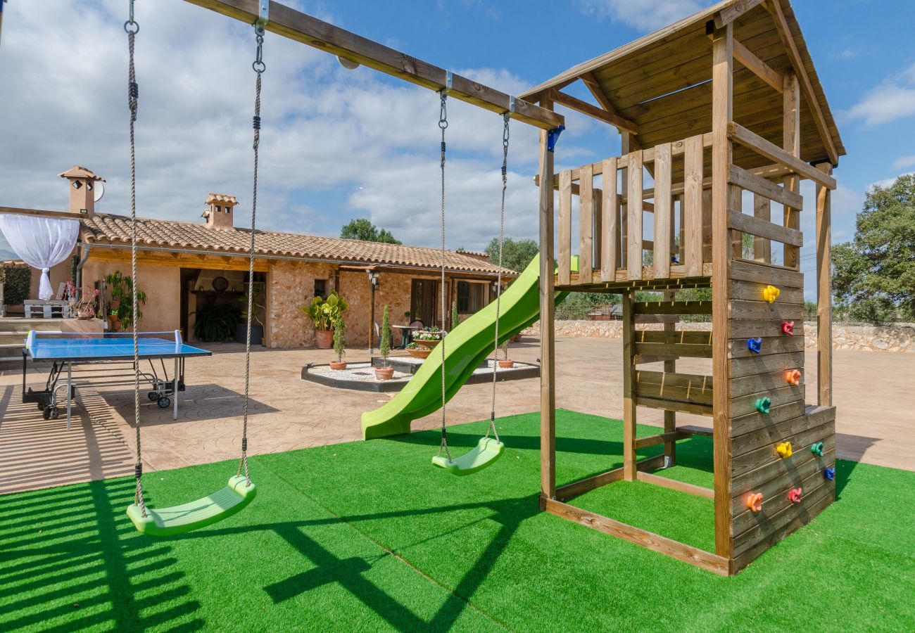 Casa en Llubi - YourHouse Son Sitges