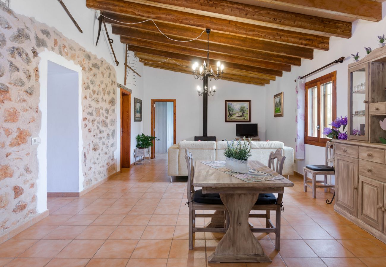 Casa en Llubi - YourHouse Son Sitges