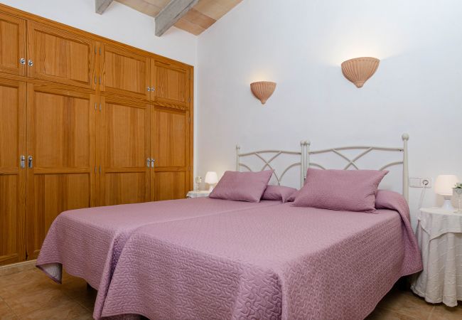 Villa en Buger - YourHouse Sa Sini Villa en Buger - YourHouse Sa Sini