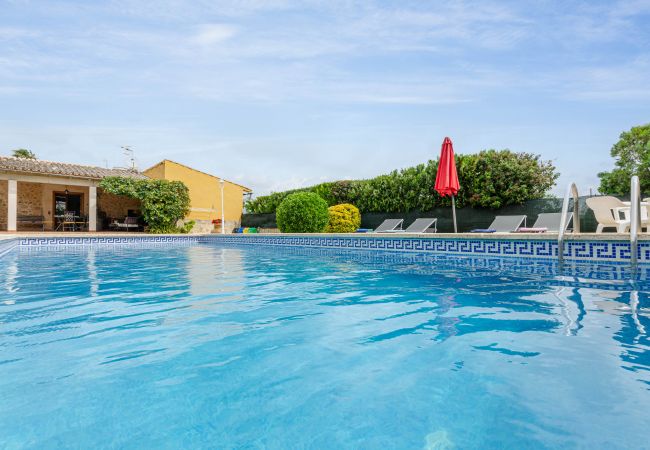 Villa en Buger - YourHouse Sa Sini Villa en Buger - YourHouse Sa Sini