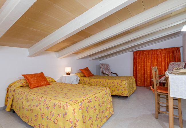Villa en Buger - YourHouse Sa Sini Villa en Buger - YourHouse Sa Sini