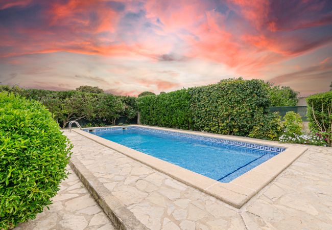 Villa en Buger - YourHouse Sa Sini Villa en Buger - YourHouse Sa Sini