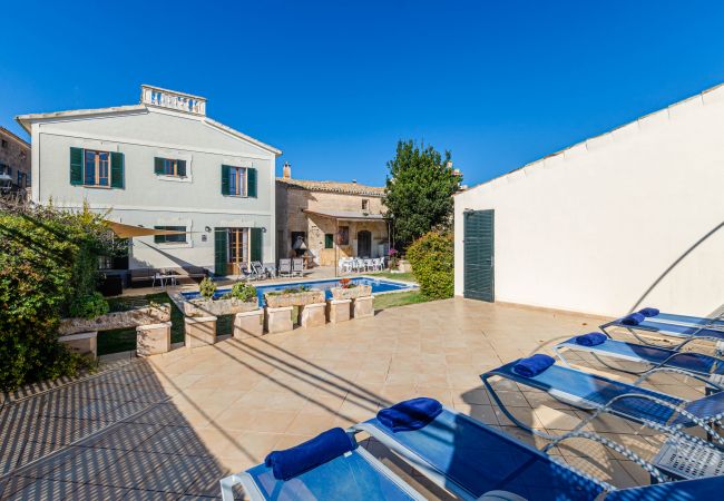 Casa en Llubi - YourHouse Can Bombarda Casa en Llubi - YourHouse Can Bombarda