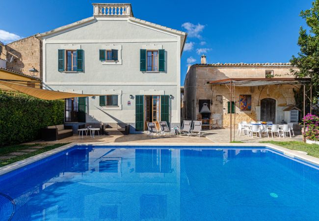 Casa en Llubi - YourHouse Can Bombarda Casa en Llubi - YourHouse Can Bombarda
