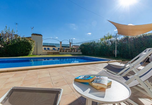Casa en Llubi - YourHouse Can Bombarda Casa en Llubi - YourHouse Can Bombarda