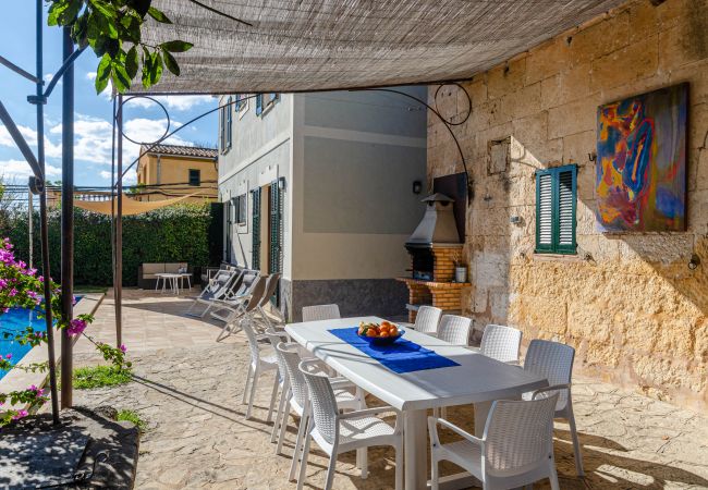 Casa en Llubi - YourHouse Can Bombarda Casa en Llubi - YourHouse Can Bombarda