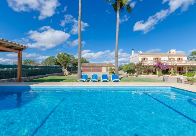 Villa en Ariany - YourHouse Sa Garriga Finca Darder Villa en Ariany - YourHouse Sa Garriga Finca Darder