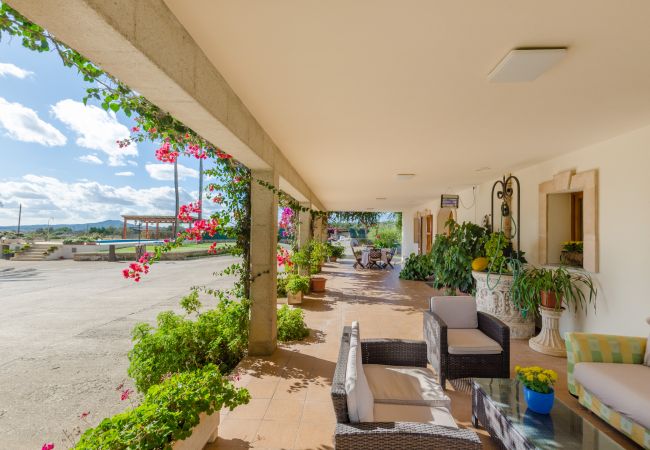 Villa en Ariany - YourHouse Sa Garriga Finca Darder Villa en Ariany - YourHouse Sa Garriga Finca Darder