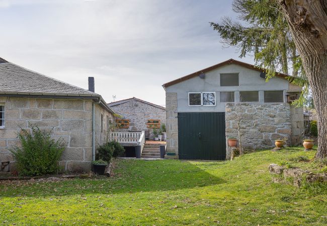 Casa rural en Ourense - YourHouse A Casa Dos Cregos