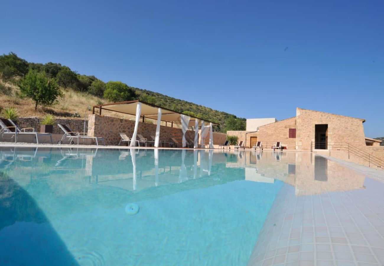 Villa en Sant Llorenç Des Cardassar - YourHouse Ses Voltes