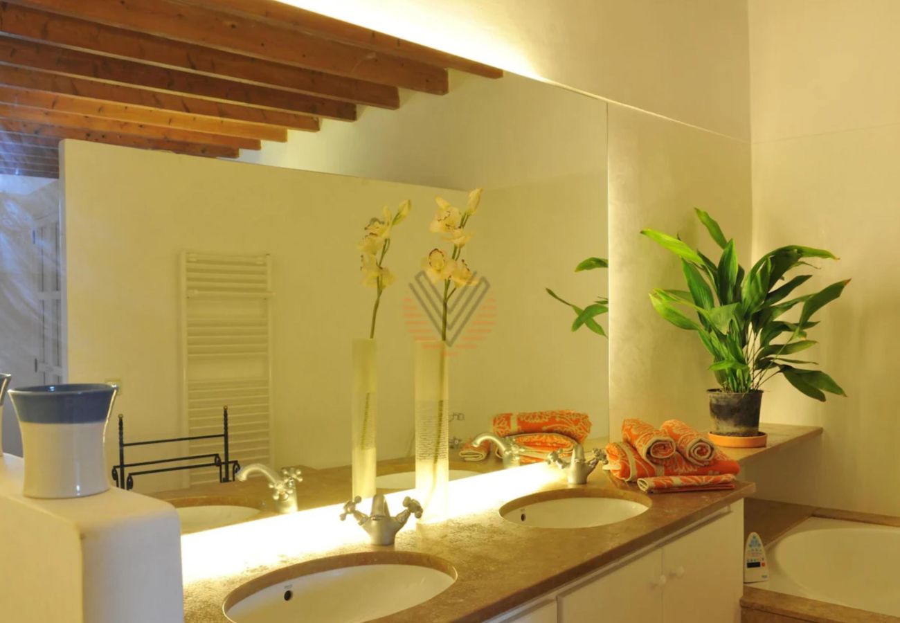 Villa en Sant Llorenç Des Cardassar - YourHouse Ses Voltes