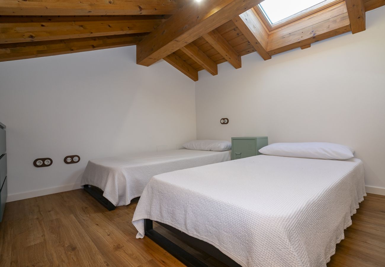 Casa rural en Val de San Vicente - YourHouse Las Hortensias