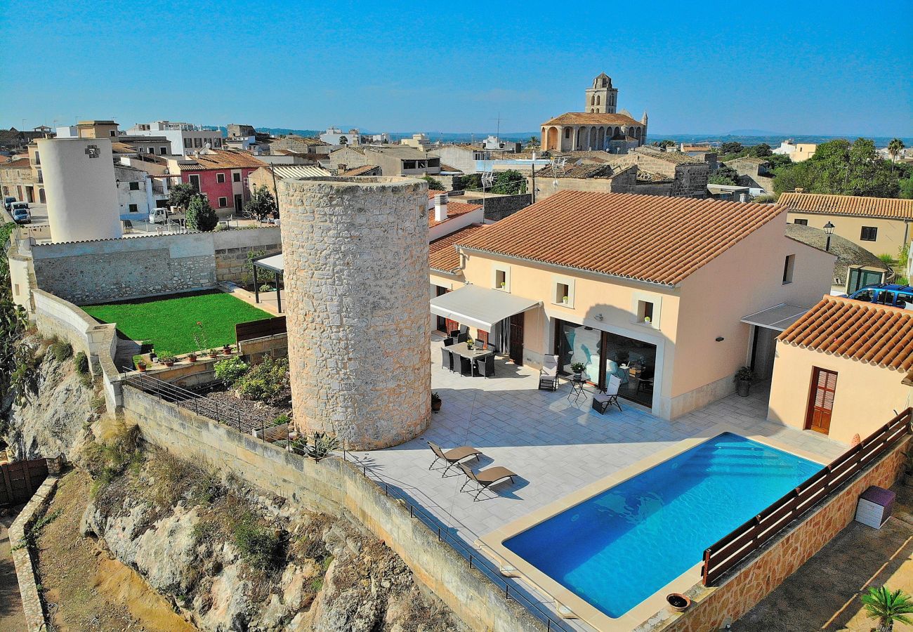 Villa in Muro mit Meerblick und Schwimmbad