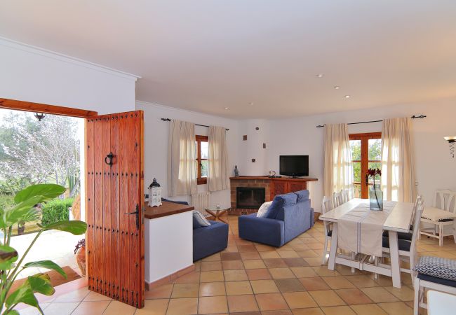 Finca in Sa Pobla - 040 Villa Can Mussol ETV/1463 by Mallorca Charme Finca in Sa Pobla - 040 Villa Can Mussol ETV/1463 by Mallorca Charme