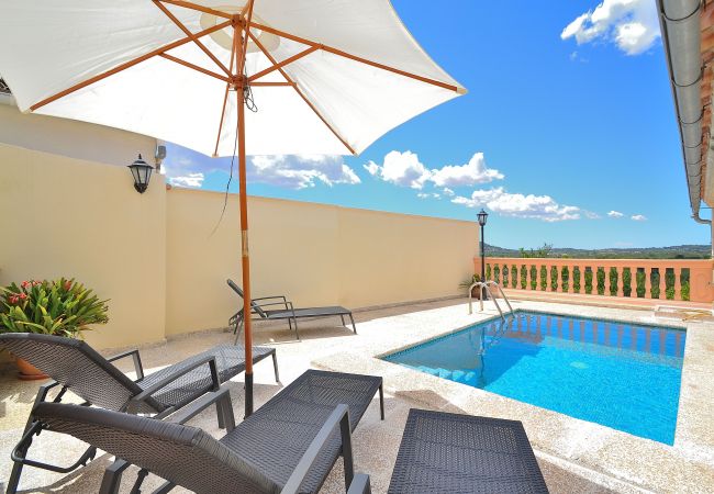 Pool, Panoramablick, Natur, Sonnenliege, blauer Himmel