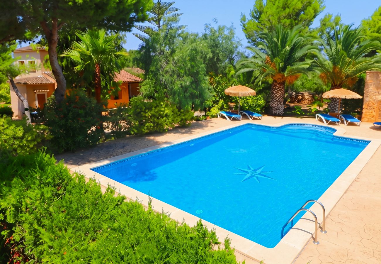 Finca in Campos - 414 Finca Can Crestall, VT1725 by Mallorca Charme