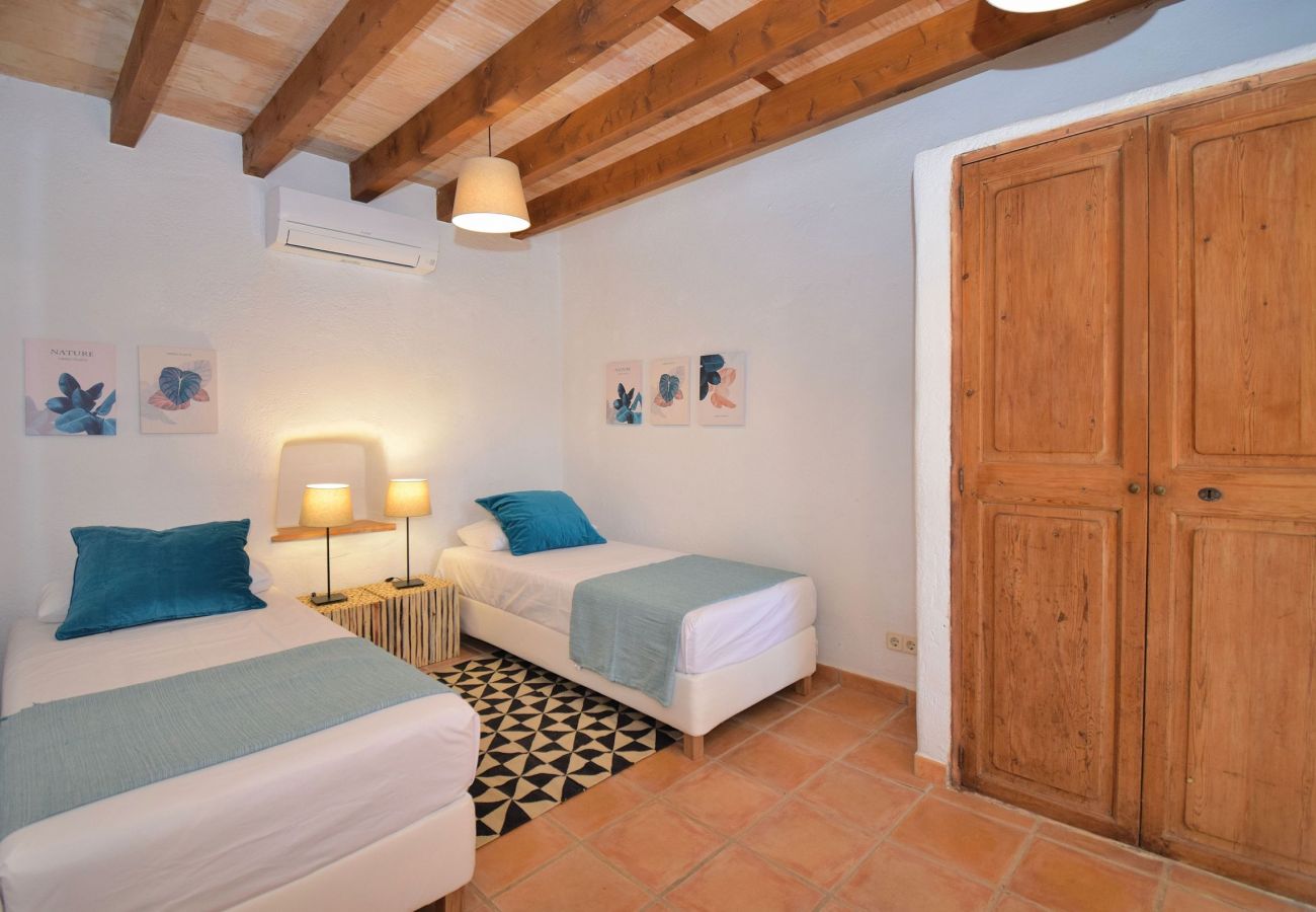 Villa in Santa Maria del Cami - 063 Villa Siscelis by Mallorca Charme