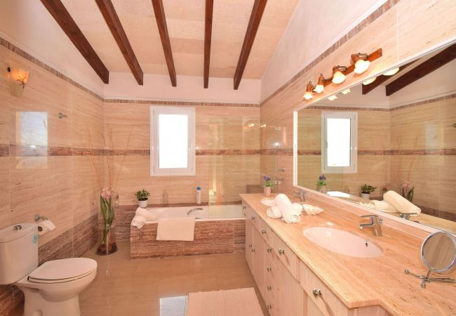 Finca in Cas Concos - 176 Villa Can Claret Gran ET/3690 by Mallorca Char Finca in Cas Concos - 176 Villa Can Claret Gran ET/3690 by Mallorca Char