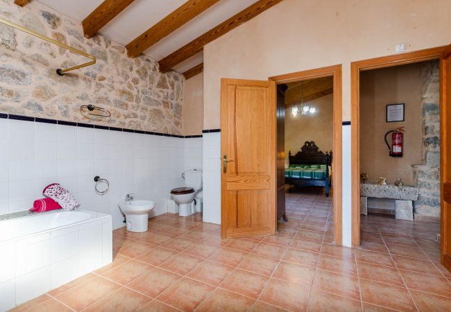 Ferienwohnung in Maria de la salut - Apartment in rural house, YourHouse Deulosal Ferienwohnung in Maria de la salut - Apartment in rural house, YourHouse Deulosal