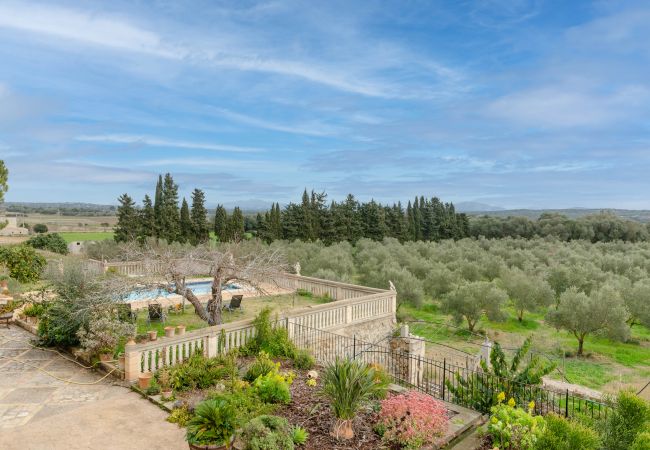 Ferienwohnung in Maria de la salut - Apartment in rural house, YourHouse Deulosal