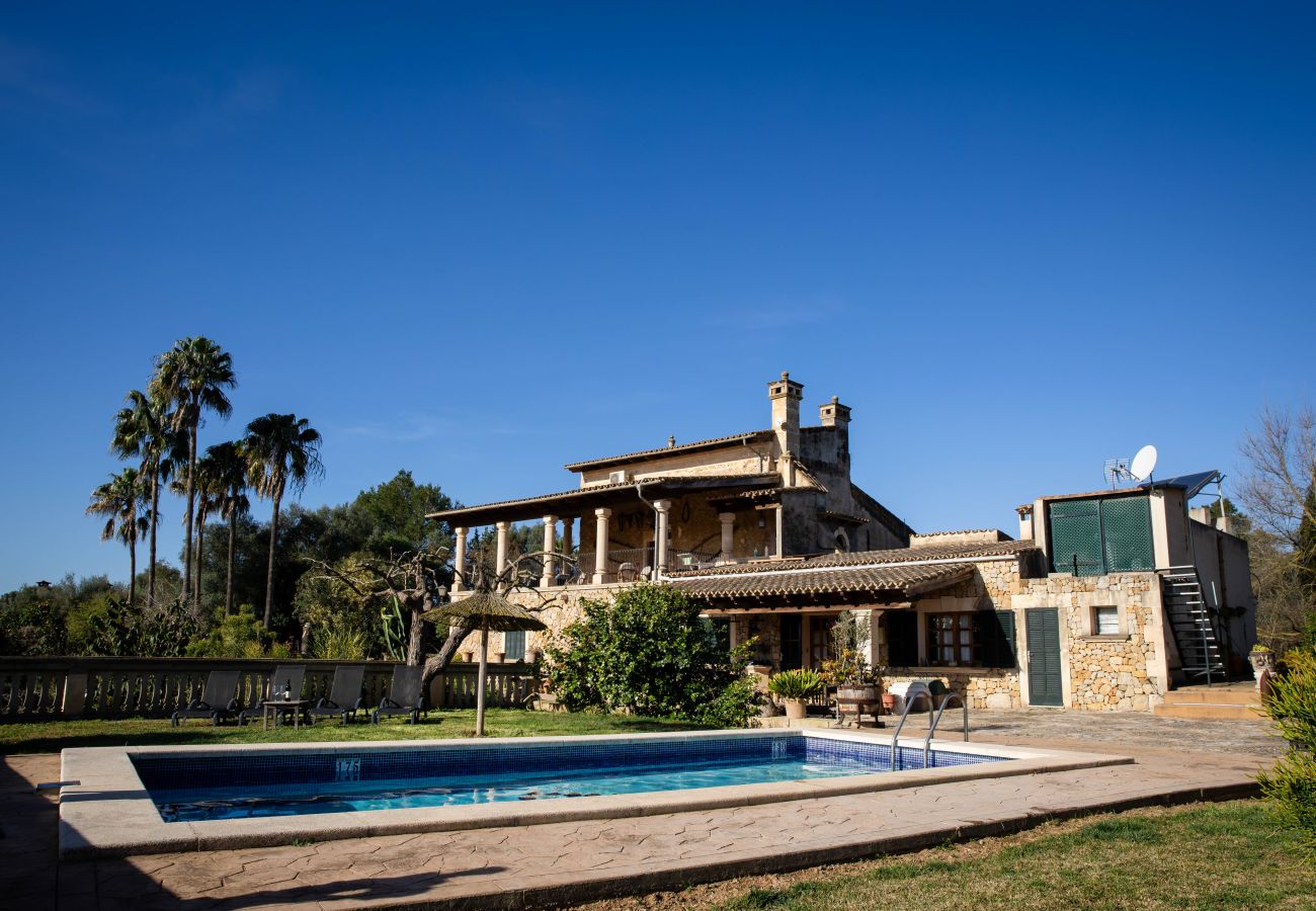 Ferienwohnung in Maria de la salut - Apartment in rural house, YourHouse Deulosal