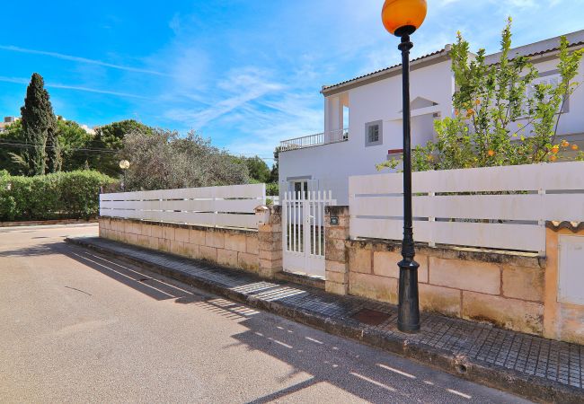 Villa in Playa de Muro - 110 Villa Balandre ETV/4718 by Mallorca Charme Villa in Playa de Muro - 110 Villa Balandre ETV/4718 by Mallorca Charme