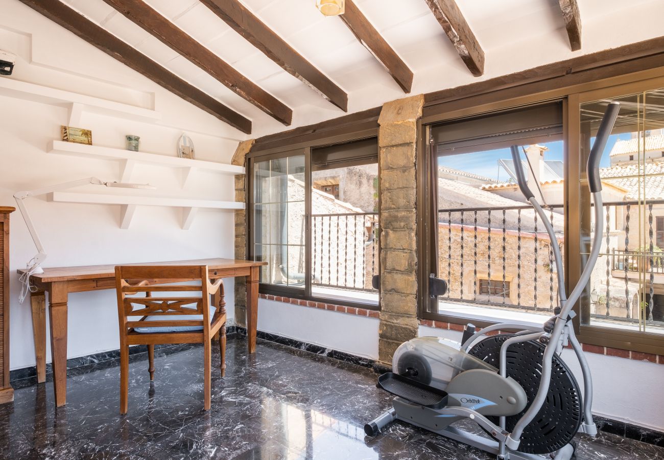 Stadthaus in Pollensa - Townhouse Casa Maria by Homevillas360