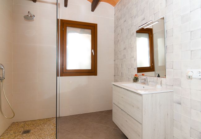 Villa in Sineu - 268 Villa Can Caluix ETV/8149  by Mallorca Charme Villa in Sineu - 268 Villa Can Caluix ETV/8149  by Mallorca Charme