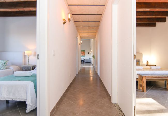 Villa in Sineu - 268 Villa Can Caluix ETV/8149  by Mallorca Charme Villa in Sineu - 268 Villa Can Caluix ETV/8149  by Mallorca Charme