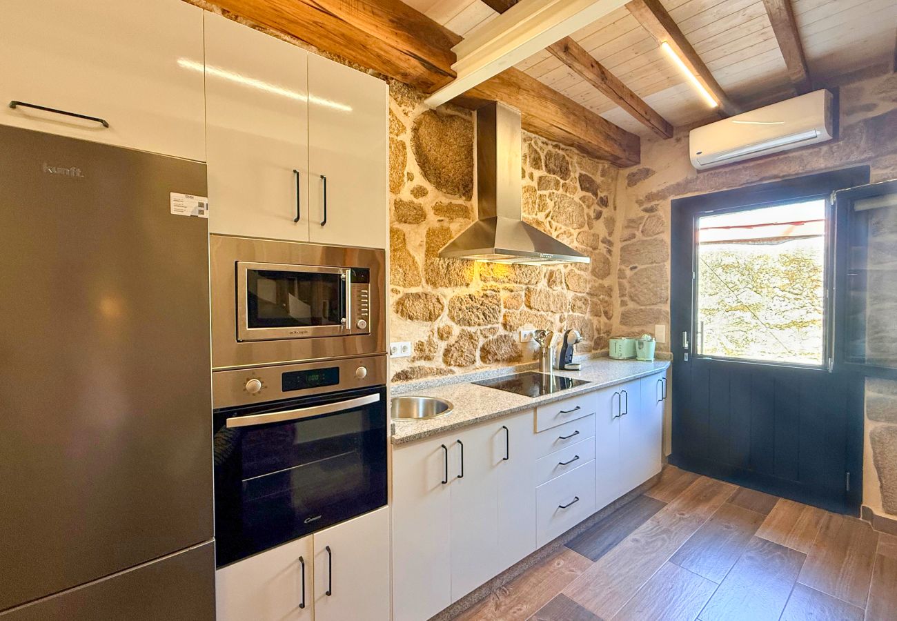 Ferienhaus in Allariz - YourHouse A Casa Do Cordeiro
