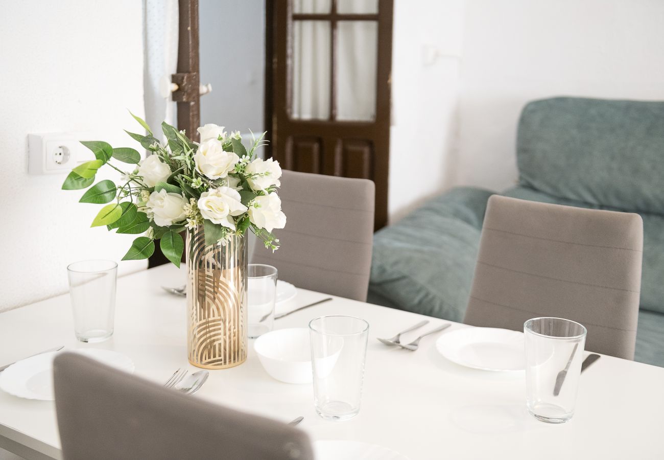 Ferienwohnung in Sevilla - YourHouse Feria