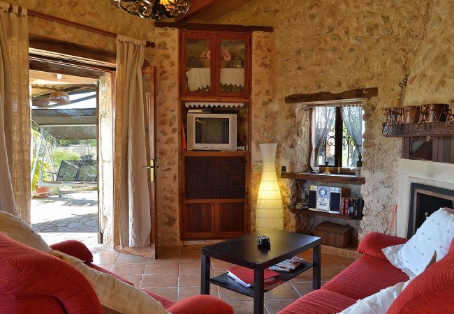 Country house in Buger - 115 Finca Sa Figuera Blanca ETV/2736 by Mallorca C Country house in Buger - 115 Finca Sa Figuera Blanca ETV/2736 by Mallorca C