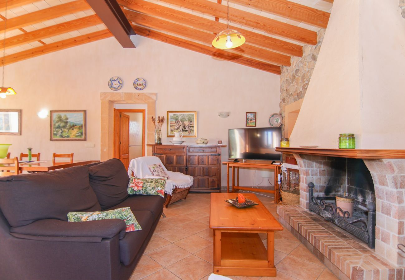 Country house in Llubi - 137 Finca Son Bernat ETV/9442 by Mallorca Charme