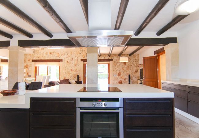 Country house in Sa Pobla - 140 Villa Son Ferragut VT/2073  by Mallorca Charm Country house in Sa Pobla - 140 Villa Son Ferragut VT/2073  by Mallorca Charm