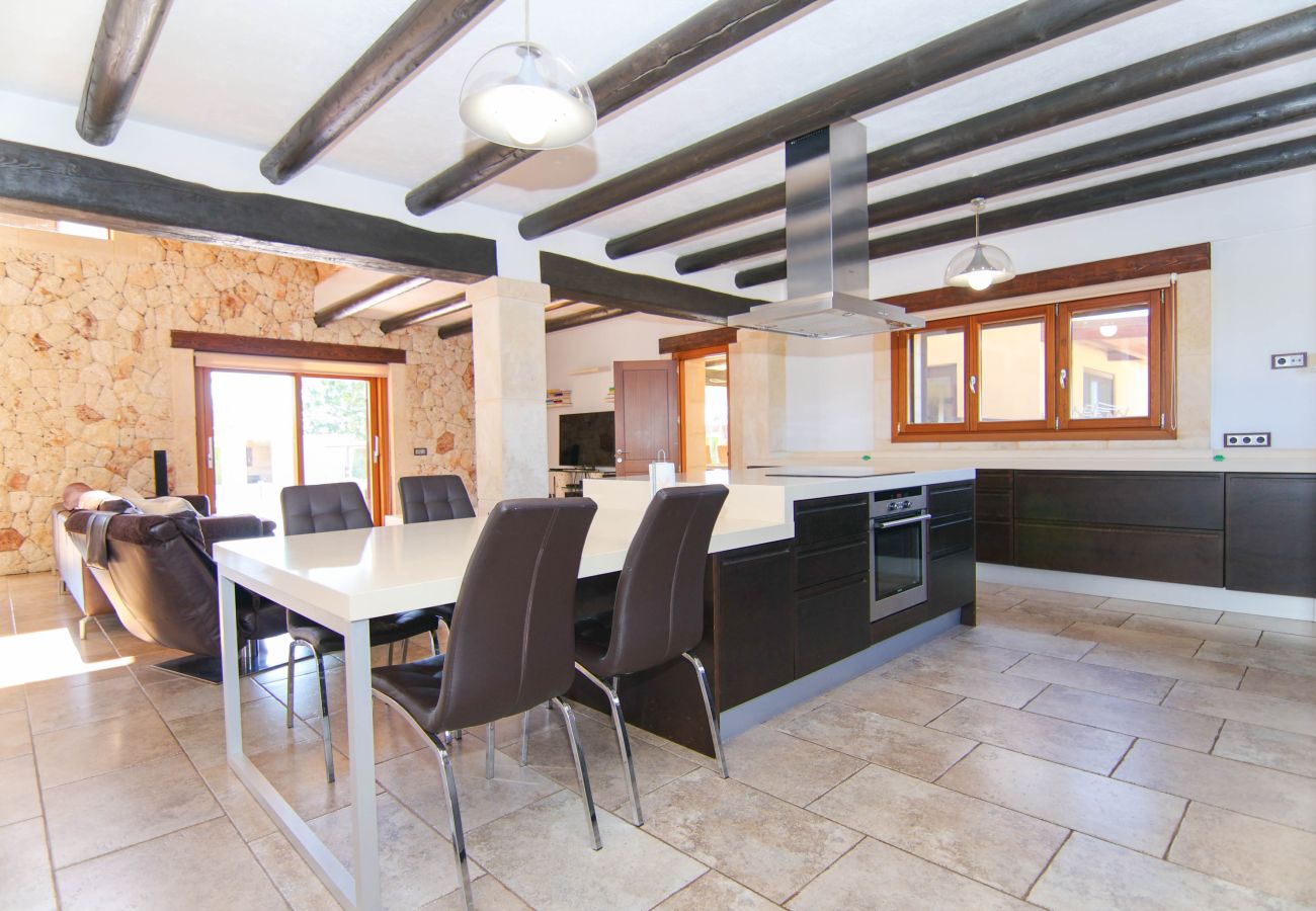 Country house in Sa Pobla - 140 Villa Son Ferragut VT/2073  by Mallorca Charm Country house in Sa Pobla - 140 Villa Son Ferragut VT/2073  by Mallorca Charm