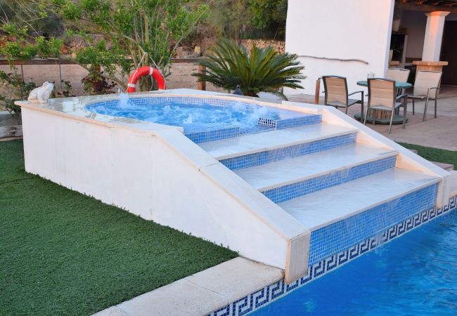 From 100 € per day you can rent your villa in Mallorca