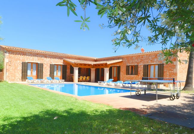 Beautiful finca with pool in Majorca