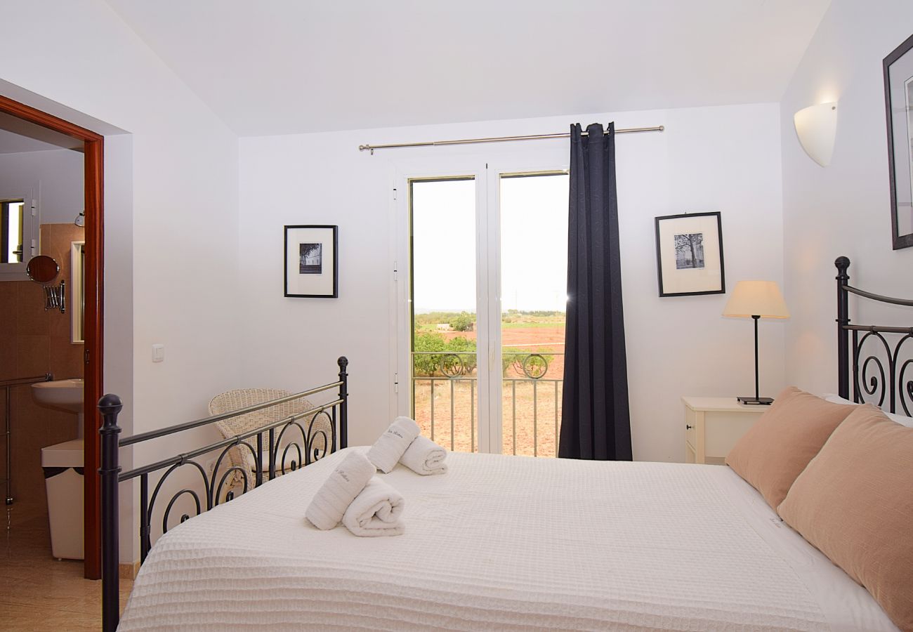 Townhouse in Sa Pobla - Casa Robes Sa Pobla 170 by Mallorca Charme