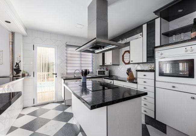 House in Muro - YourHouse Villa Marian House in Muro - YourHouse Villa Marian