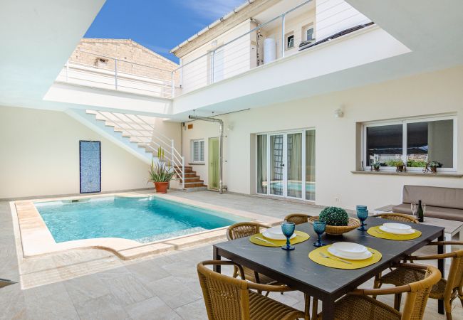 House in Muro - YourHouse Villa Marian House in Muro - YourHouse Villa Marian