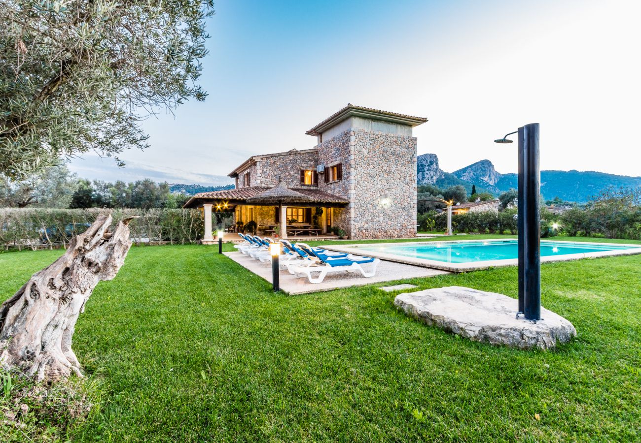 Villa in Pollensa - Villa La Rafal with pool By home villas 360