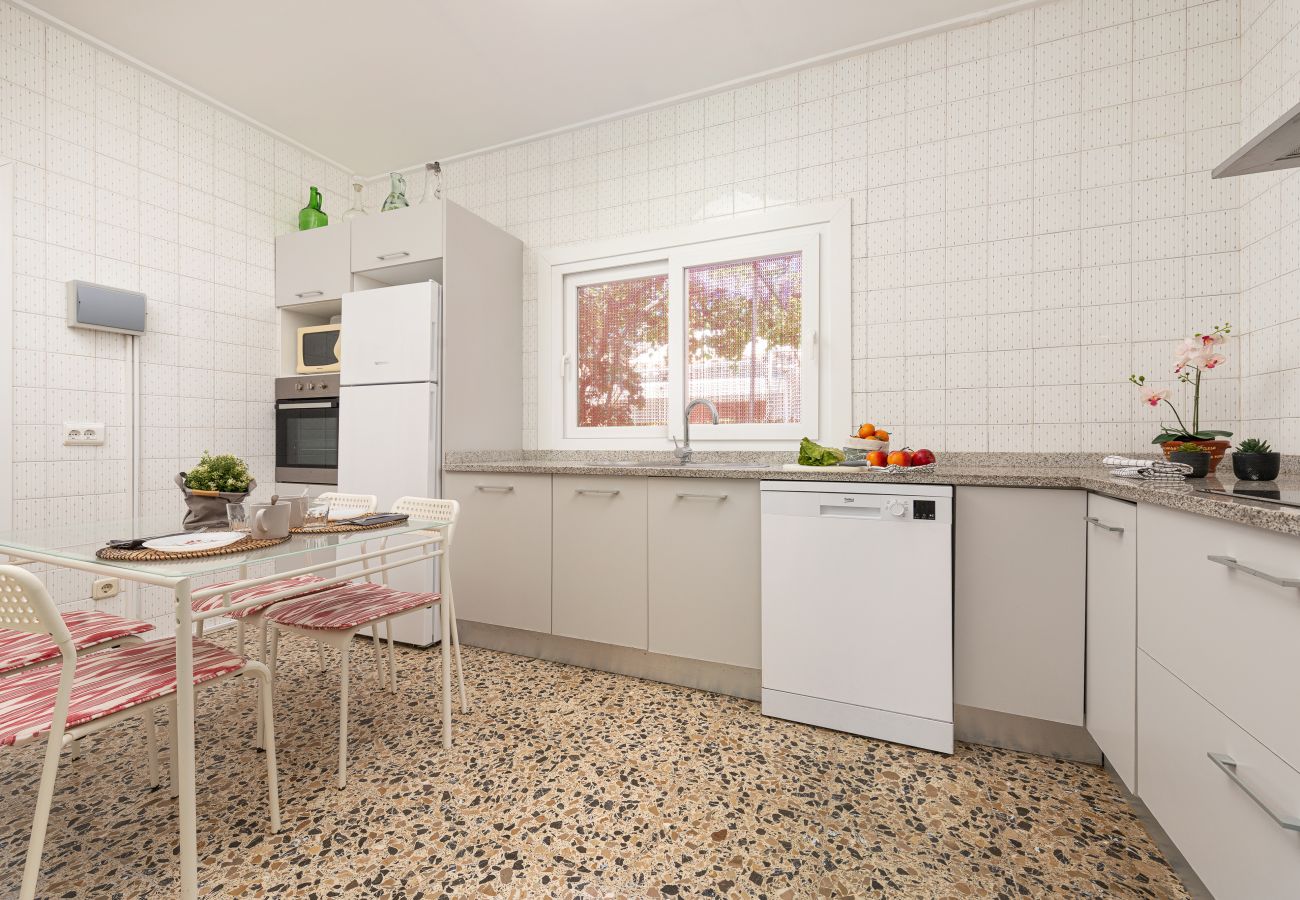 House in Puerto de Alcudia - YourHouse Casa Esperanza