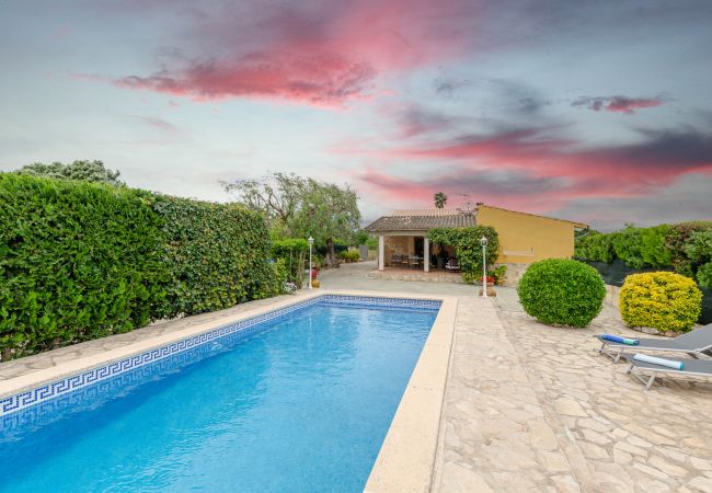 Villa in Buger - YourHouse Sa Sini Villa in Buger - YourHouse Sa Sini